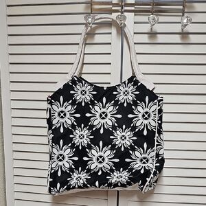 Lancome Black & White Floral-Print Tote With Fuschia Color Liner